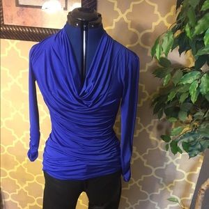 Caches XS blue blouse